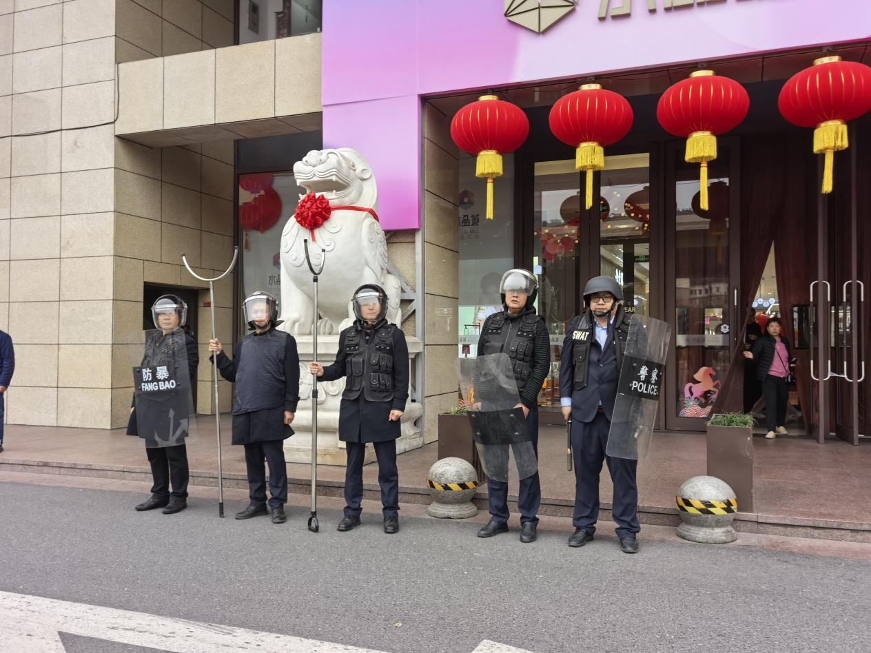 联训联动筑防线 同心共护保安全